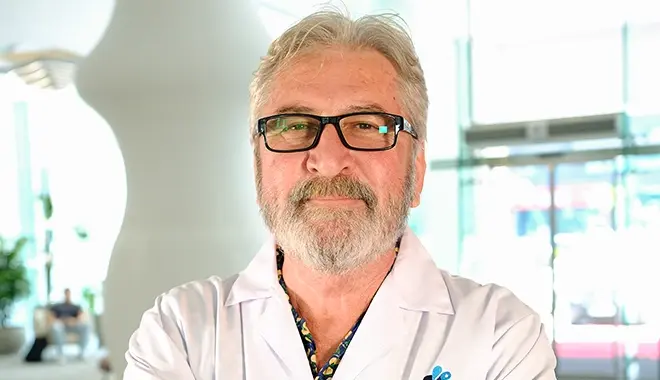 Dr. Erbil Ziylan Especialisto em Medicina Estética na Elitklinik