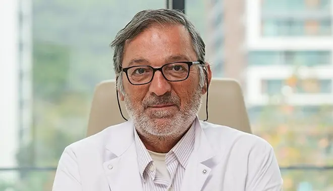 Dr. Özgür Onbaşıoğlu Especialista em cirurgia geral na Elitklinik